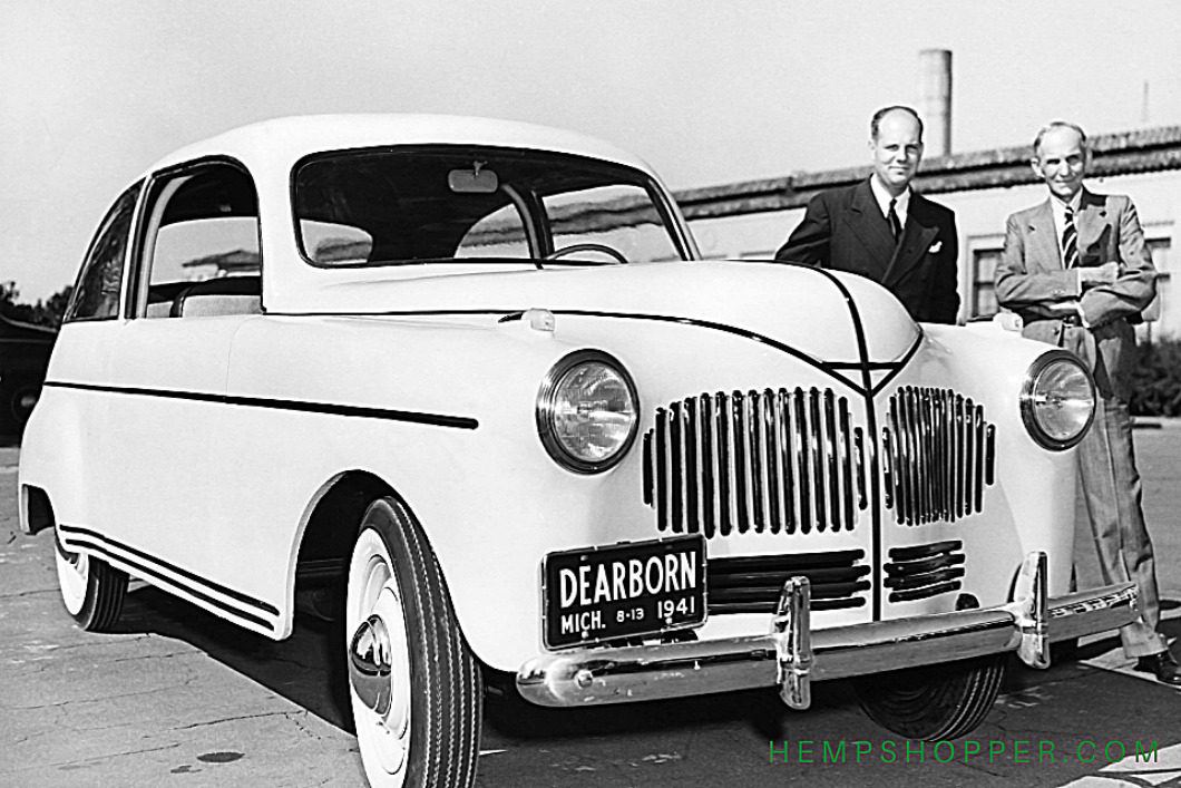 1941: Henry Ford presents “the car that grows in the field”